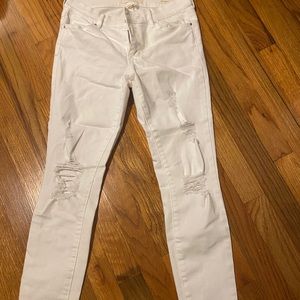 Pacsun Jeans Never worn, white ripped